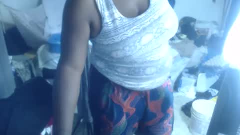 Snapshot of rachelexoticgirl chatting on 12.29.24 rachelexoticgirl online show from 12.29.24