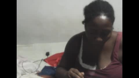 Snapshot of rachelexoticgirl chatting on 11.18.25 rachelexoticgirl online show from 11.18.25