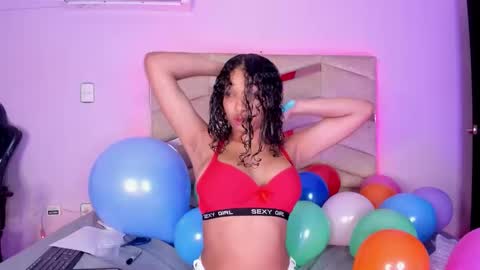 Snapshot of rachell_grey_ chatting on 10.19.25 Rachel online show from 10.19.25