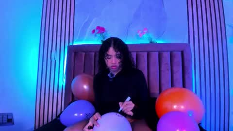 Snapshot of rachell_grey_ chatting on 10.22.25 Rachel online show from 10.22.25