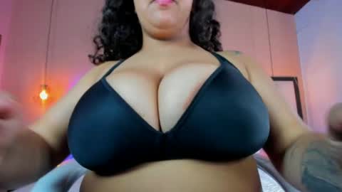 Snapshot of rachell_honey7 chatting on 03.10.25 Rachel online show from 03.10.25