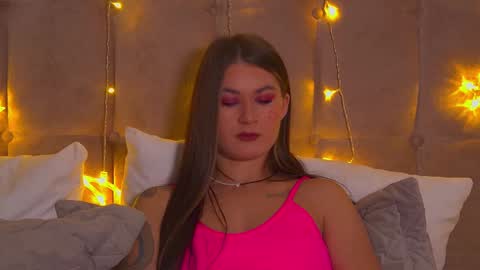 RachellSimpson online show from 12.05.24