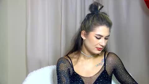 Snapshot of rachellsimpson chatting on 10.08.25 RachellSimpson online show from 10.08.25