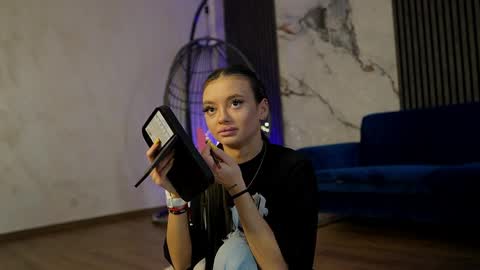 Ann online show from 04.17.26