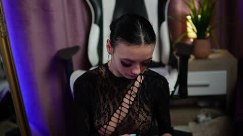  Rachel  online show from 01.06.25