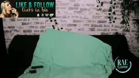 Rae Quinn and Doctor Dustin online show from 04.03.26