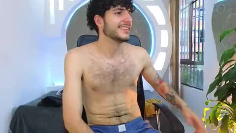 R A F A E L online show from 09.13.25