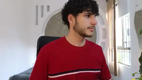 R A F A E L online show from 09.14.25