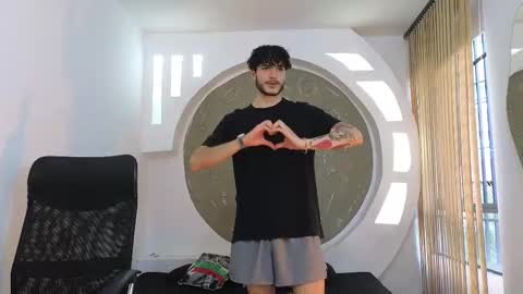 R A F A E L online show from 09.20.25