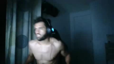 Snapshot of rafaelpiu chatting on 10.13.25 can you tell me something online show from 10.13.25