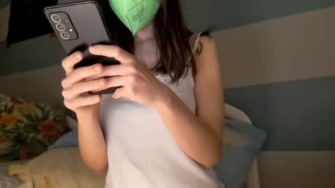 Bella online show from 11.08.25