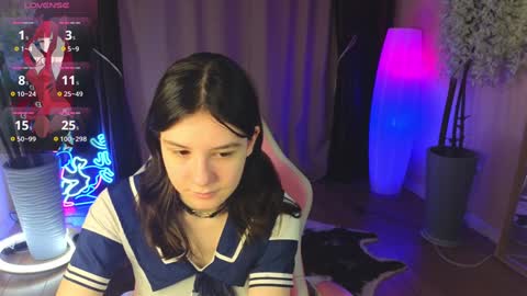 Snapshot of raiden_maid chatting on 12.08.24 Betty online show from 12.08.24