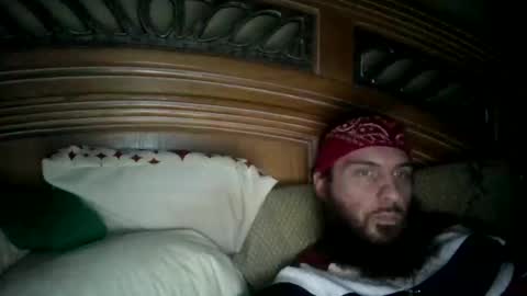 Snapshot of raidersman757 chatting on 01.27.25 hitman online show from 01.27.25