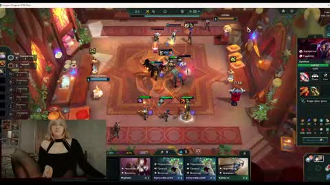 Snapshot of raiingurl chatting on 01.12.25 Kate online show from 01.12.25