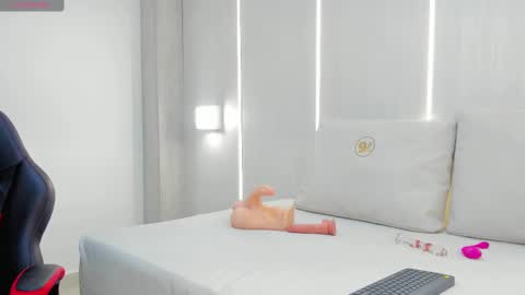 railey_rosse online show from 03.04.25