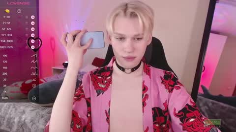 Mike online show from 12.25.24