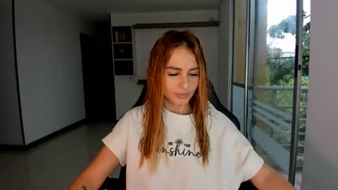 Jennyindependent model . online show from 02.13.25