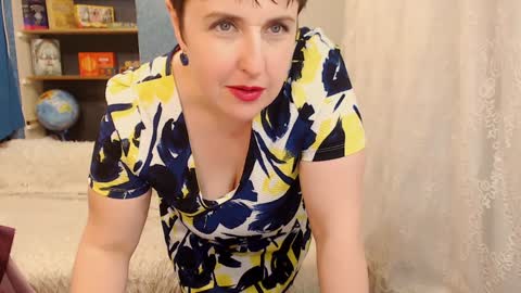 rainbowladyy online show from 01.10.25