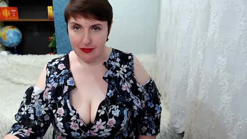 rainbowladyy online show from 02.02.25