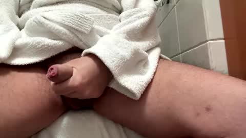 Snapshot of raindog72 chatting on 11.15.25 Raindog online show from 11.15.25