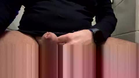 Snapshot of raindog72 chatting on 11.16.25 Raindog online show from 11.16.25