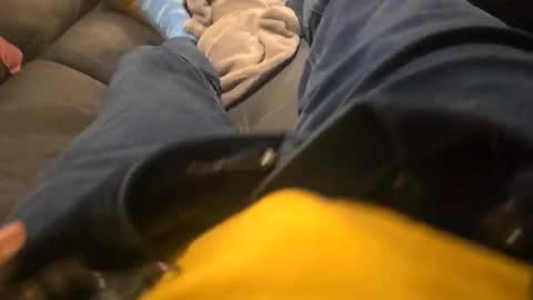 Snapshot of rainman041093 chatting on 10.31.25 rainman041093 online show from 10.31.25