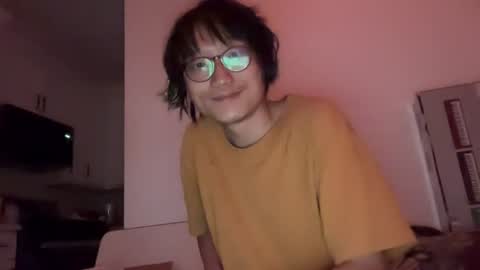 Snapshot of rainymeat chatting on 06.15.26 rainymeat online show from 06.15.26