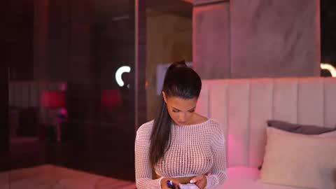 Raisa online show from 06.26.26