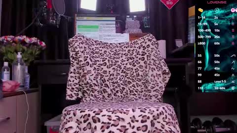 Laura online show from 09.17.25