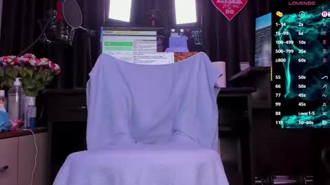 Laura online show from 09.22.25