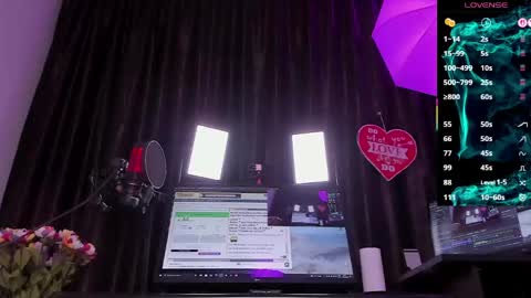 Laura online show from 03.22.26