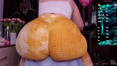 Laura online show from 03.27.26