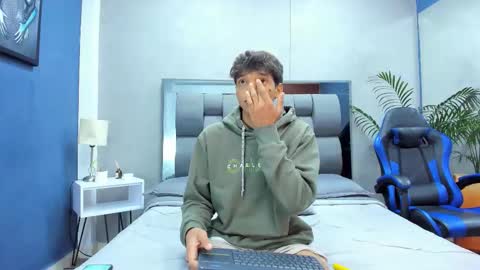 Ralf Bauer online show from 09.25.25