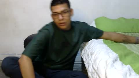 Snapshot of ralfael_feet chatting on 09.11.25 rafa online show from 09.11.25