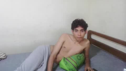 Snapshot of rami_hot0 chatting on 05.13.26 rami_hot0 online show from 05.13.26