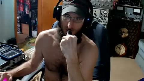 Randall online show from 09.17.25