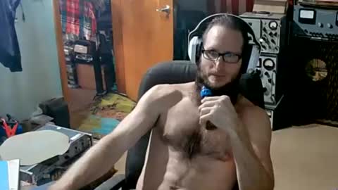 Randall online show from 10.21.25