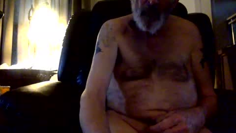 Snapshot of rando56 chatting on 11.17.25 Randy online show from 11.17.25