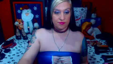 Snapshot of randymaturex01 chatting on 12.24.24 Sonia online show from 12.24.24