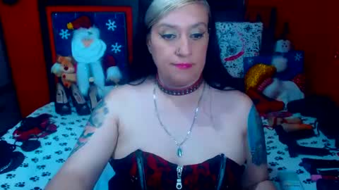 Snapshot of randymaturex01 chatting on 12.27.24 Sonia online show from 12.27.24
