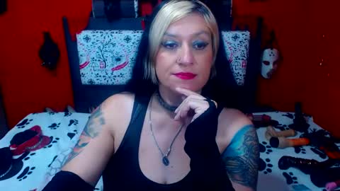 Snapshot of randymaturex01 chatting on 01.27.25 Sonia online show from 01.27.25