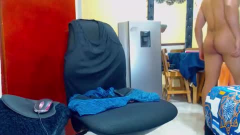 Snapshot of randypein chatting on 10.17.25 randypein online show from 10.17.25