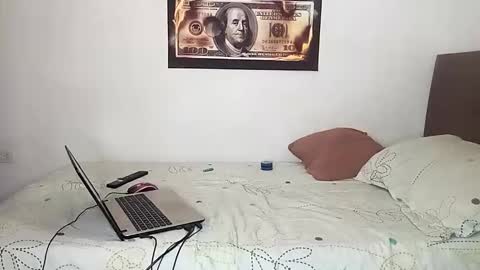 Rangel and Lola online show from 12.15.25