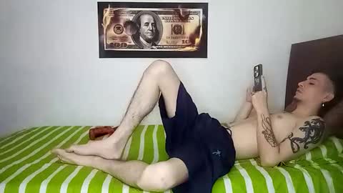 Snapshot of rangel_sex chatting on 04.24.26 Rangel and Lola online show from 04.24.26