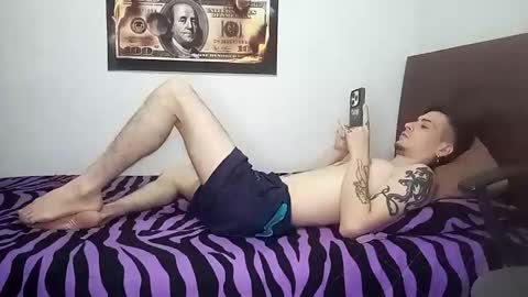 Snapshot of rangel_sex chatting on 04.28.26 Rangel and Lola online show from 04.28.26