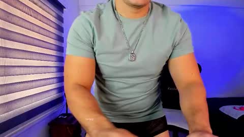 Snapshot of ransoj chatting on 10.22.25 Jonas online show from 10.22.25