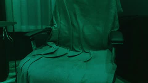 Snapshot of rapaces49 chatting on 02.07.25 Raptor online show from 02.07.25