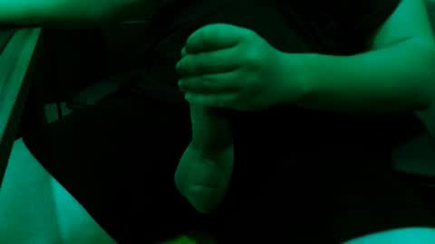 Snapshot of rapaces49 chatting on 09.08.25 Raptor online show from 09.08.25