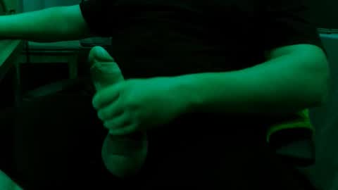 Snapshot of rapaces49 chatting on 09.30.25 Raptor online show from 09.30.25