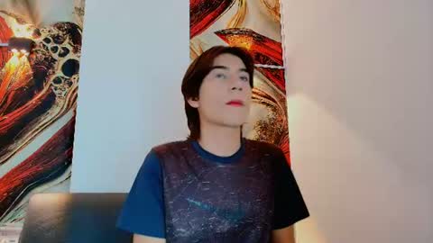 raphael_nyon1 online show from 06.27.26
